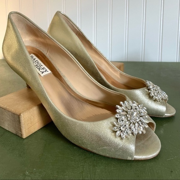 Badgley Mischka Metallic Leather Kitten Heels with Crystal Deco - Picture 9 of 10